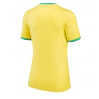 Camisa de Futebol Brasil Equipamento Principal Mulheres Mundo 2022 Manga Curta